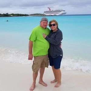 Meet your Posher, Lisa